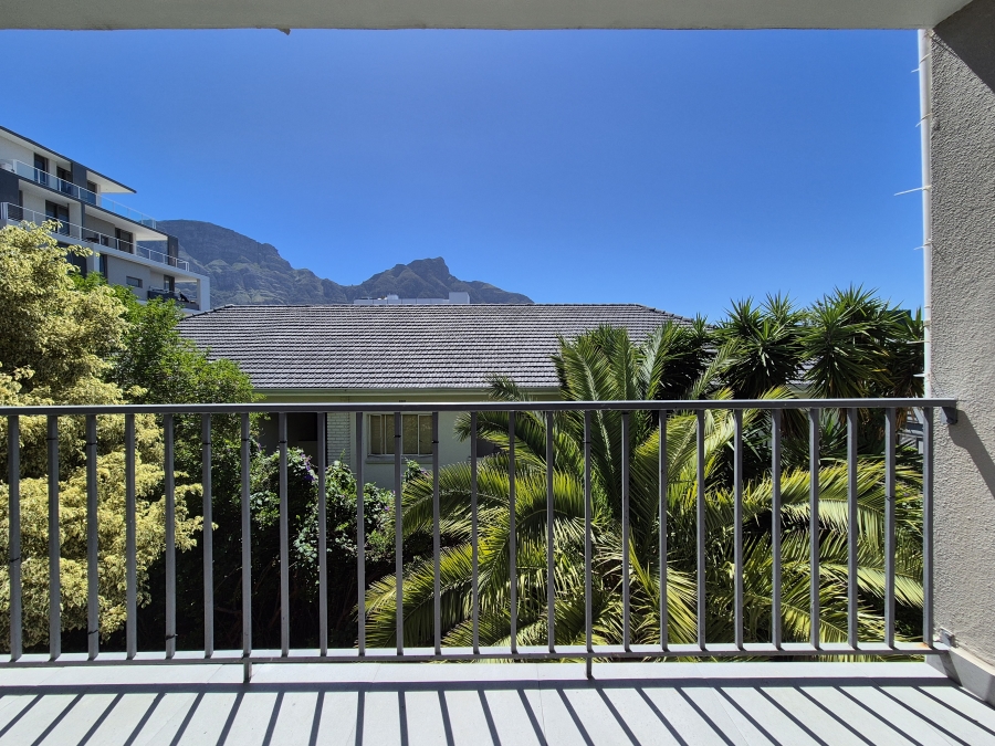 2 Bedroom Property for Sale in Claremont Upper Western Cape